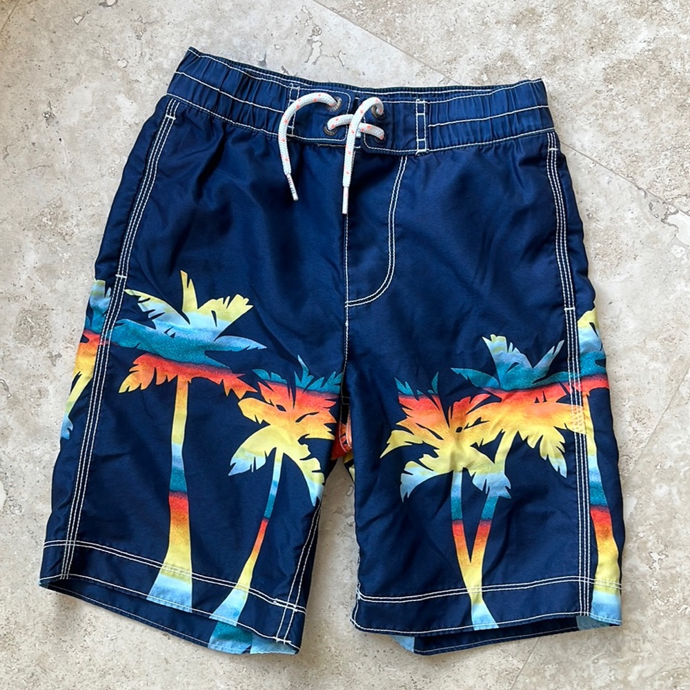 💕HP 7/27💕Gap boys swim shorts - blue w/multi colored palm trees - size M